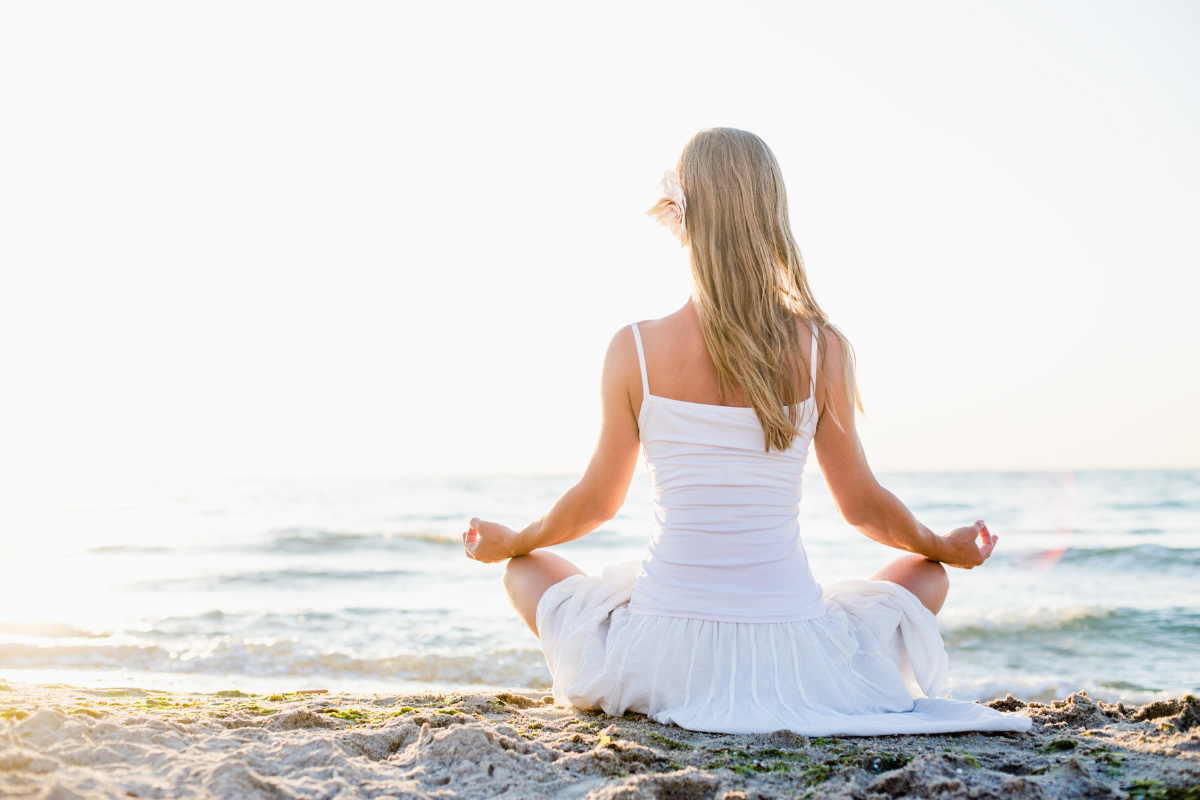 Meditação para mulheres: cultivando calma e clareza mental